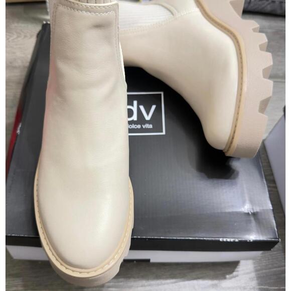 DV Dolce Vita Villa Chelsea Lug Boot Women Size 6.5 - Picture 2 of 4
